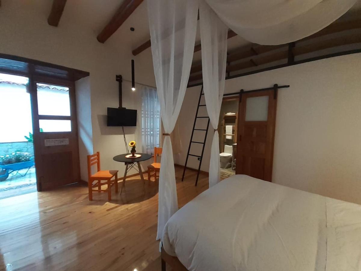 Hostal Suite Le Fabrique Cuenca Extérieur photo