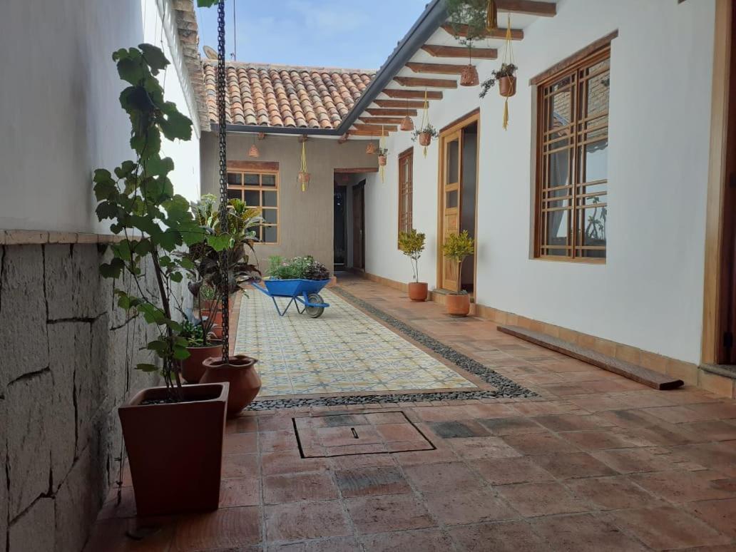 Hostal Suite Le Fabrique Cuenca Extérieur photo