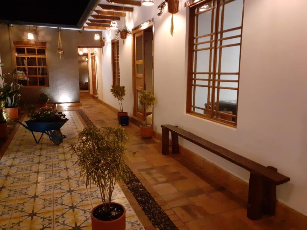 Hostal Suite Le Fabrique Cuenca Extérieur photo