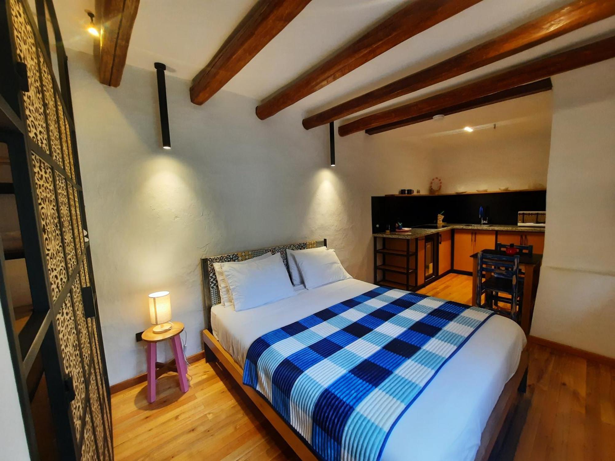 Hostal Suite Le Fabrique Cuenca Extérieur photo