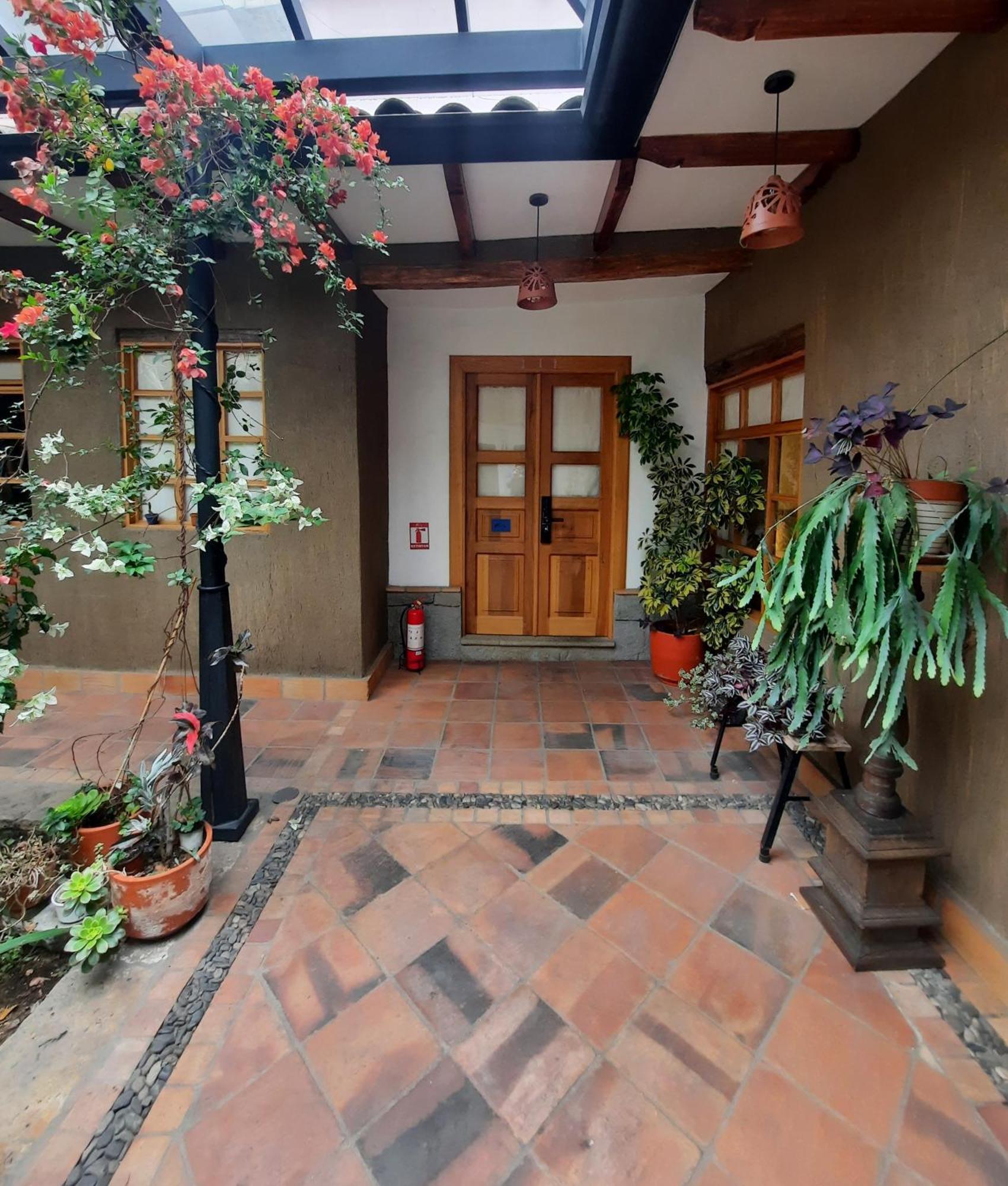 Hostal Suite Le Fabrique Cuenca Extérieur photo